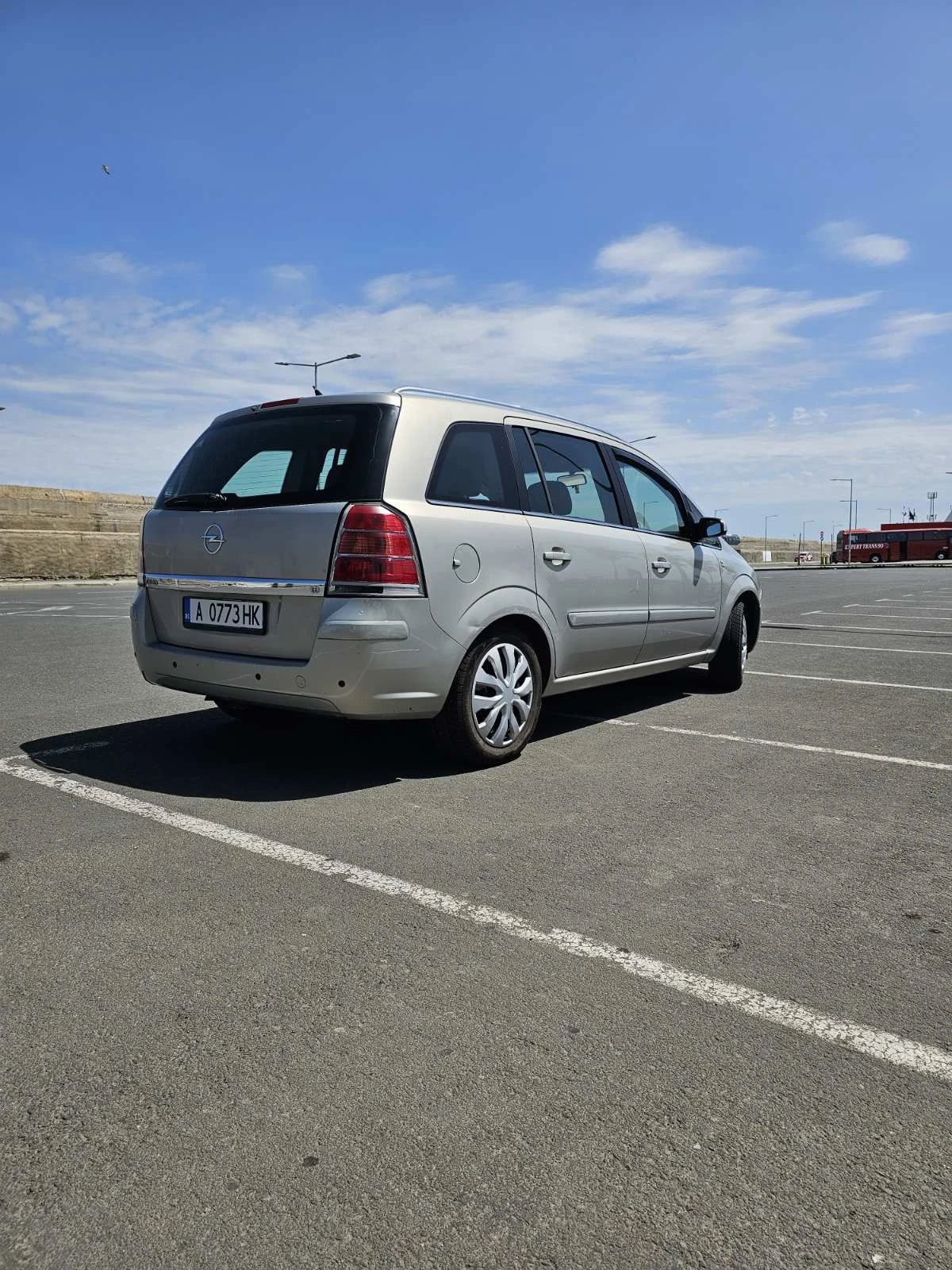 Opel Zafira B - изображение 2