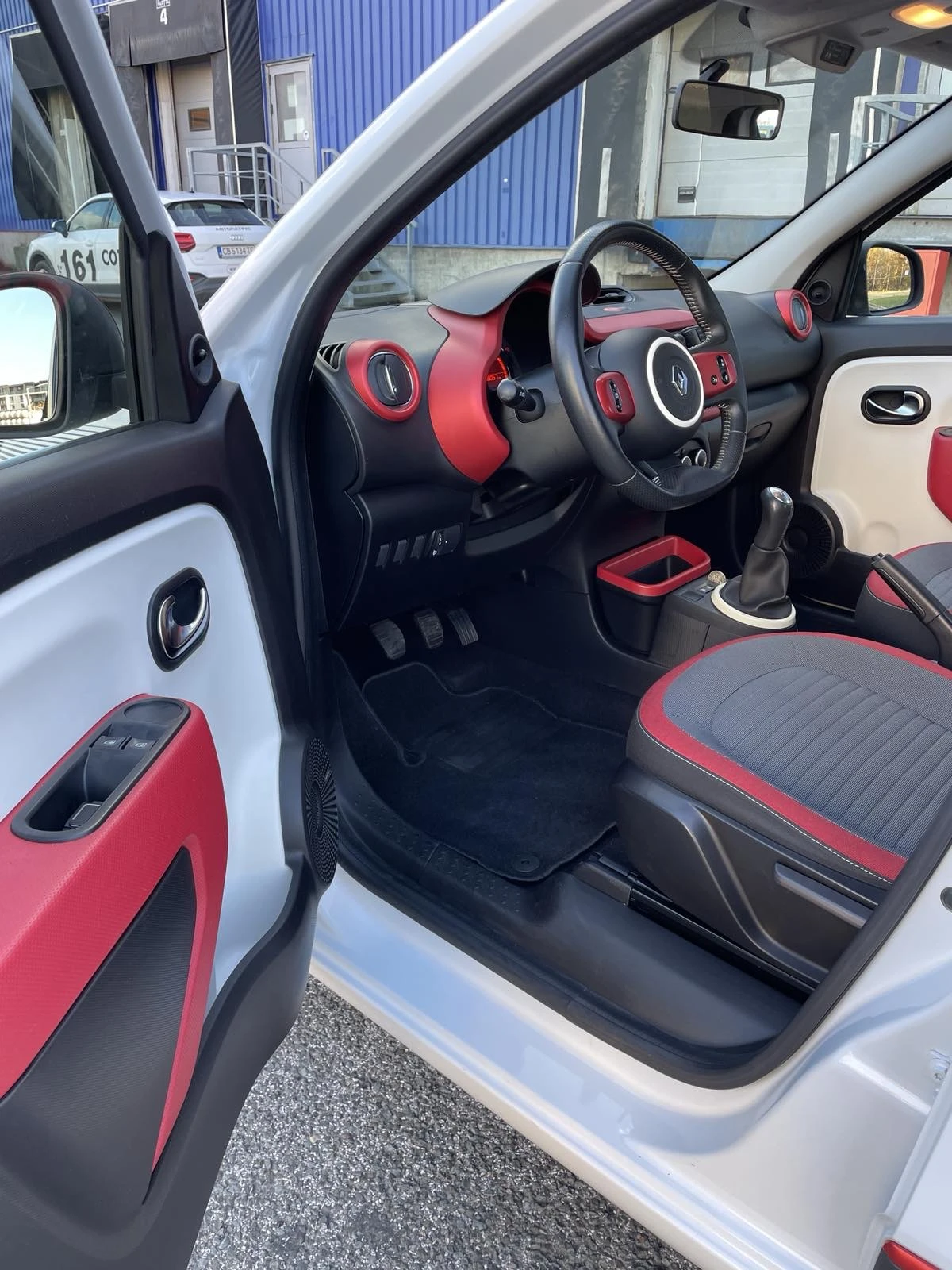 Renault Twingo  - изображение 7