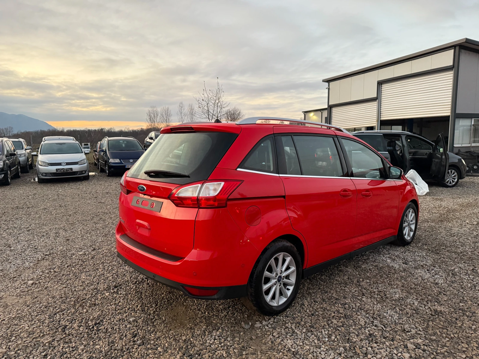 Ford Grand C-Max TITANIUM 1.5TDCI-120PS NAVI - изображение 5