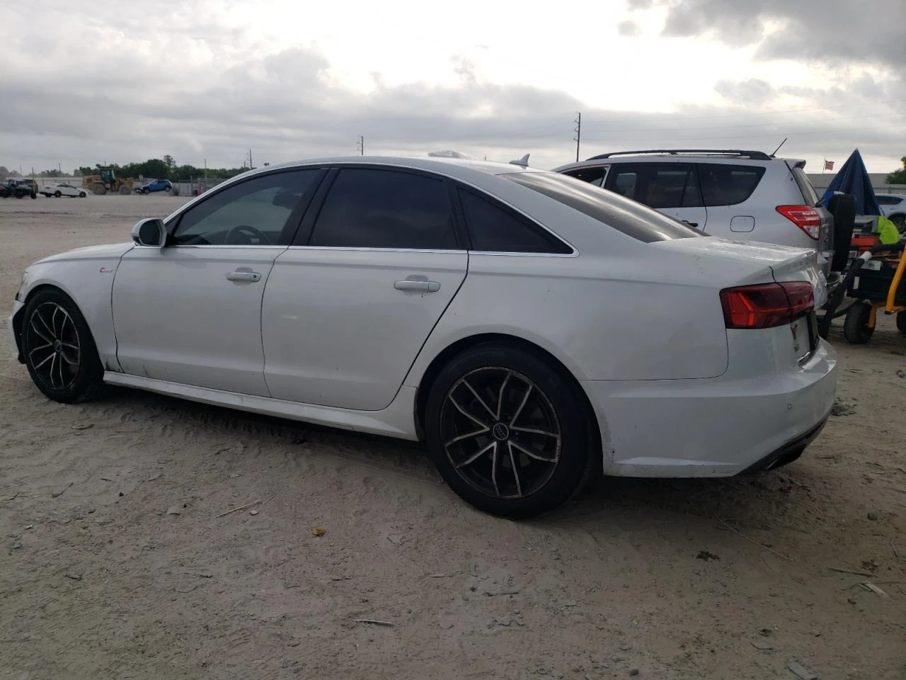 Audi A6 3.0T* PRESTIGE* MATRIX* BOSE* КАМЕРА* КЕЙЛЕС* LANE - изображение 4