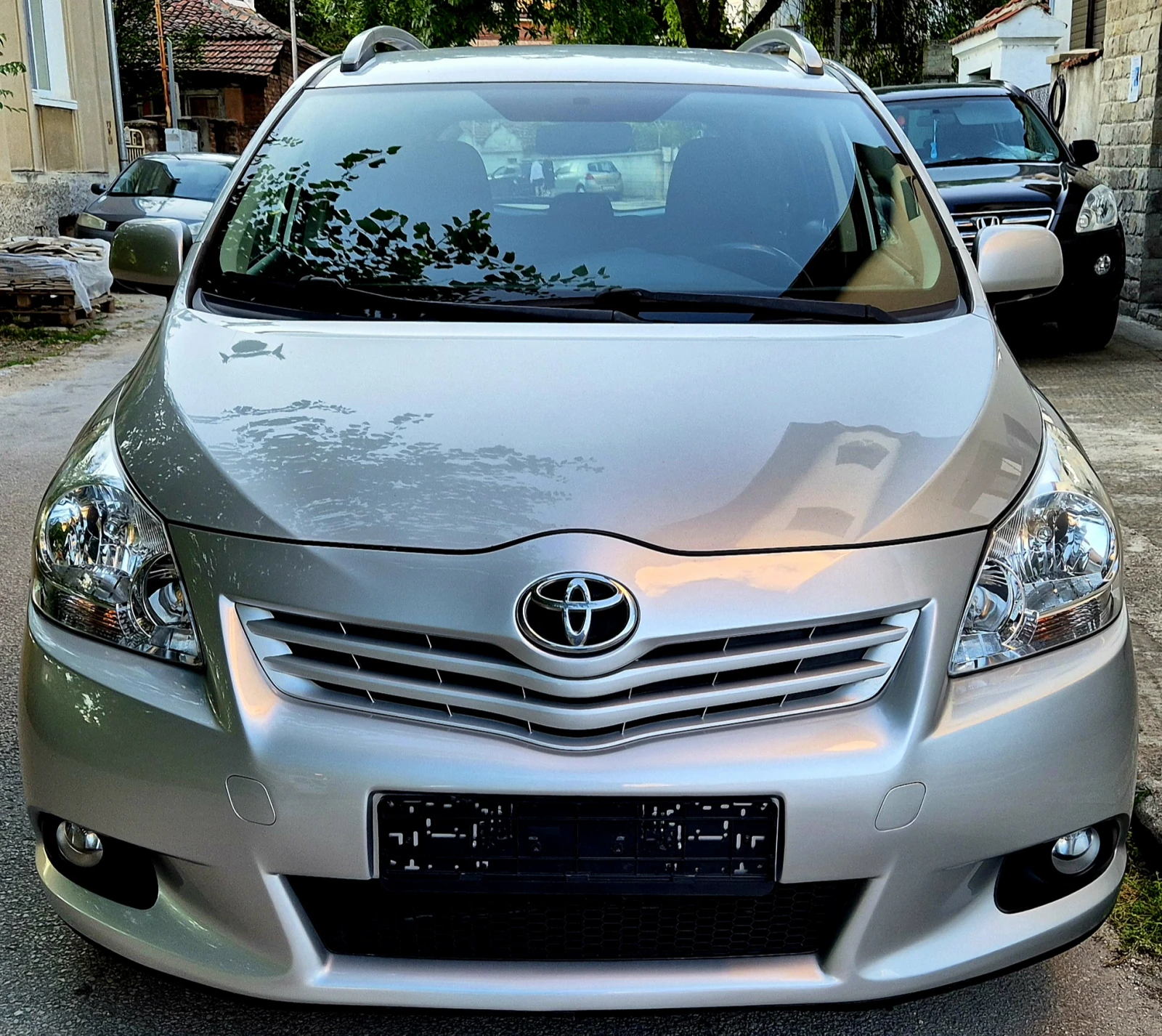 Toyota Verso 2.0d4d-LIMITED EDITION-нави-6скорости-japan - изображение 7