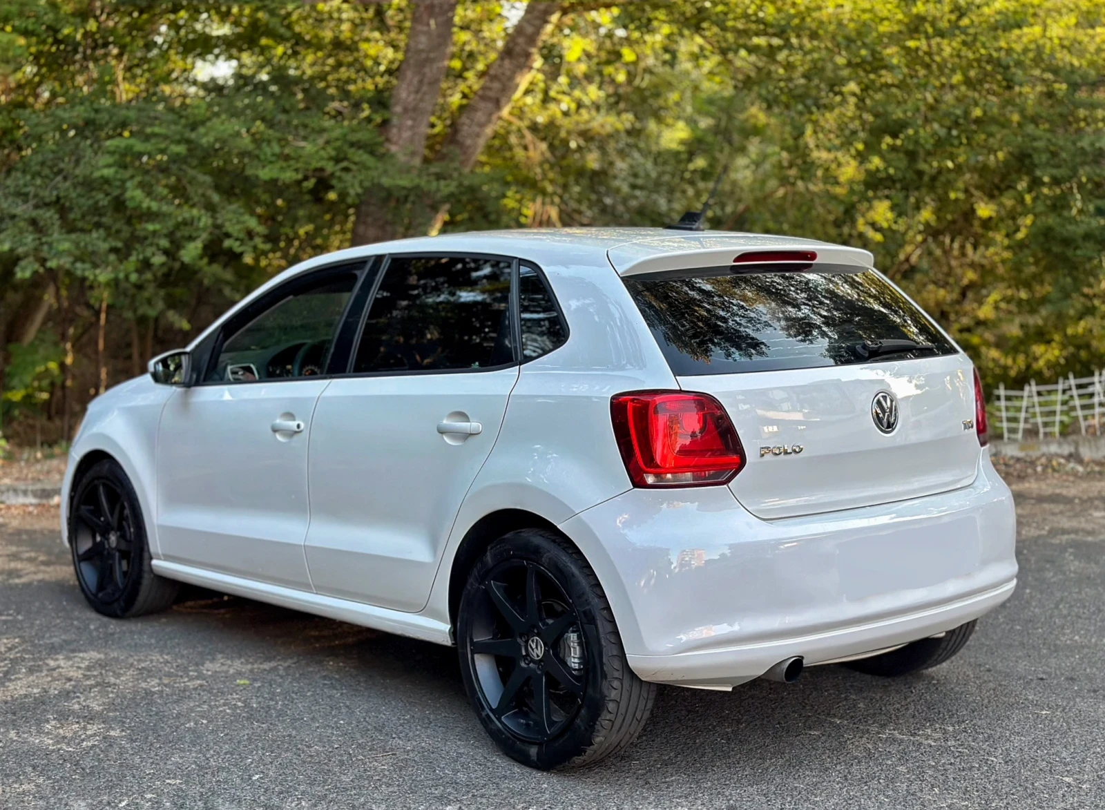 VW Polo 1.6TDI HIGHLINE - изображение 5