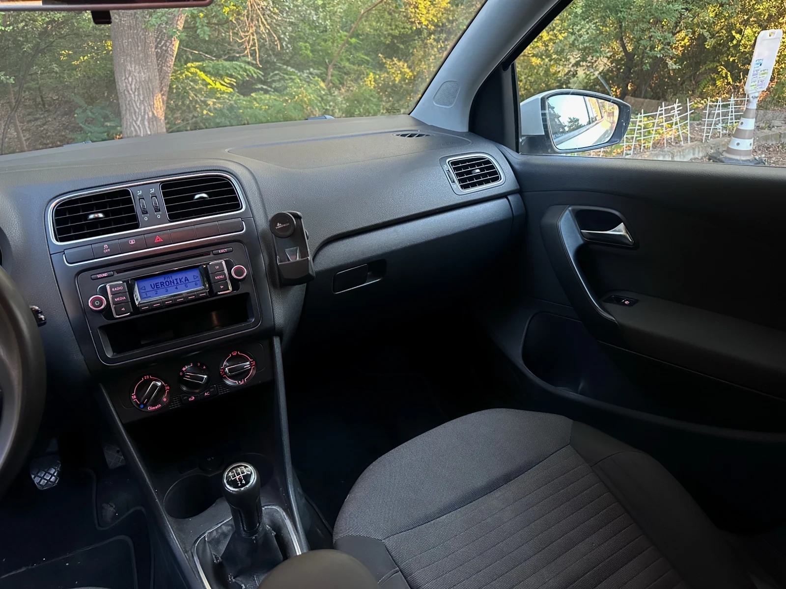 VW Polo 1.6TDI HIGHLINE - изображение 9