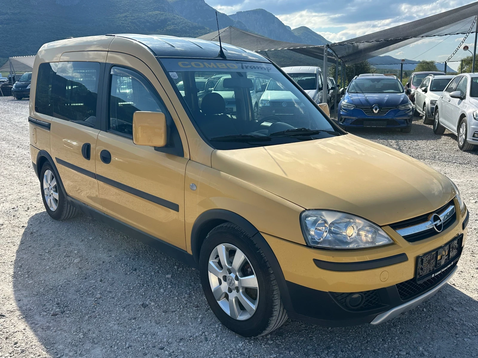 Opel Combo 1.7/101кс Климатик Печка 173000км Сервизни докумен - изображение 3
