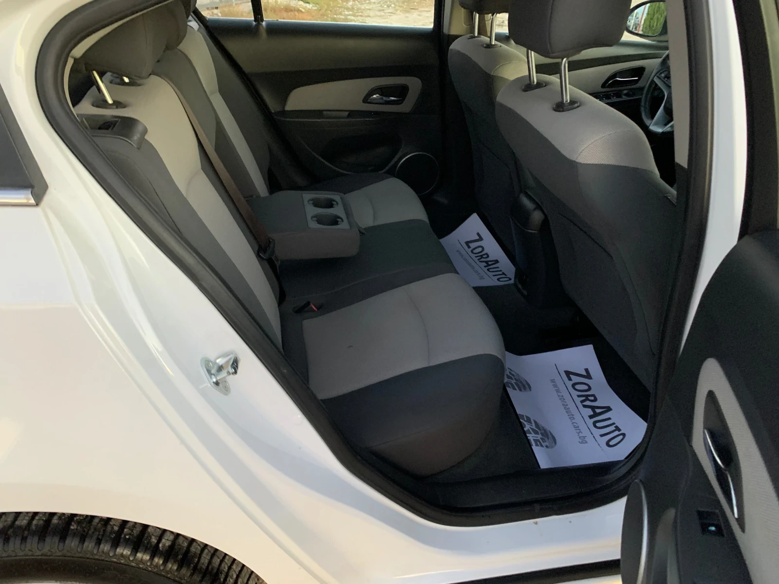 Chevrolet Cruze 2.0D LT | Mobile.bg — изображение 12