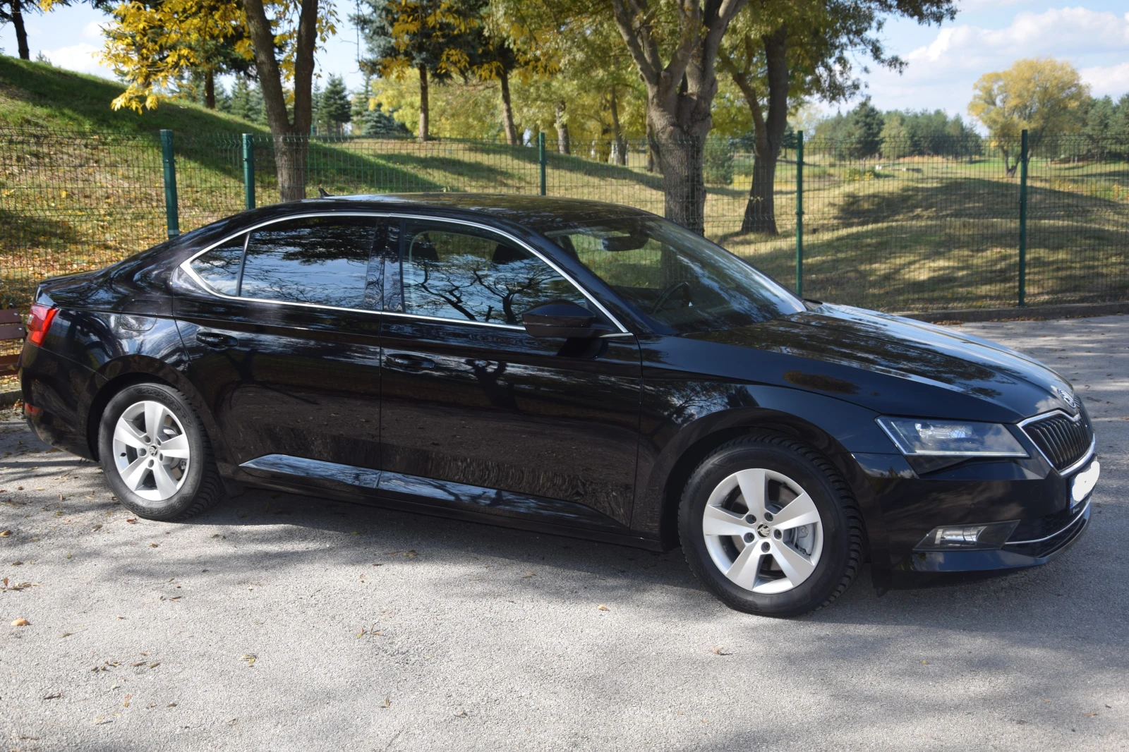 Skoda Superb  - изображение 3