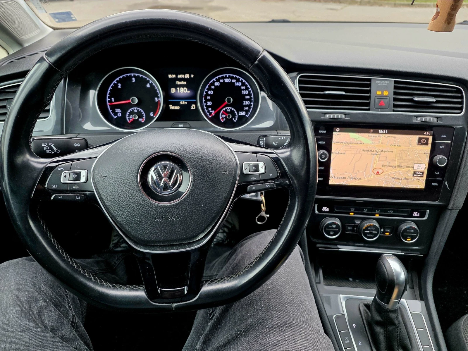 VW Golf 1.6TDI/���������/�����/������ | Mobile.bg � ����������� 12