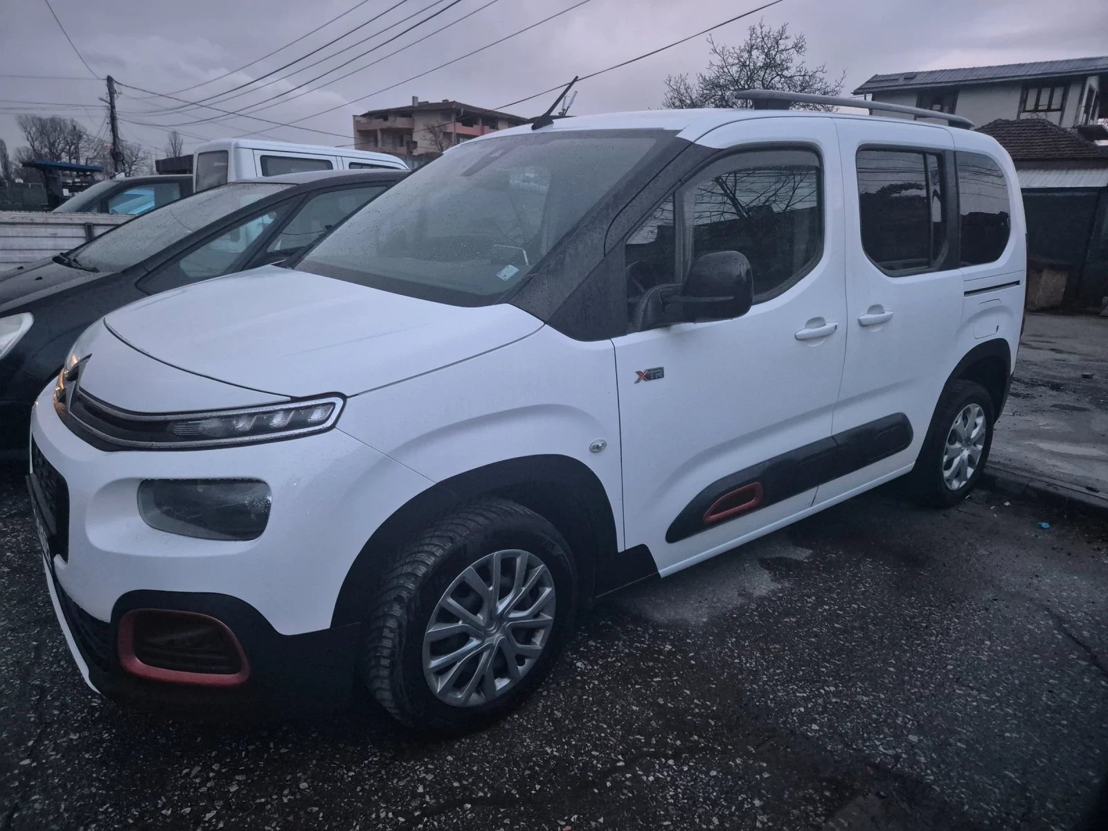 Citroen Berlingo, снимка 7 - Автомобили и джипове - 53726910
