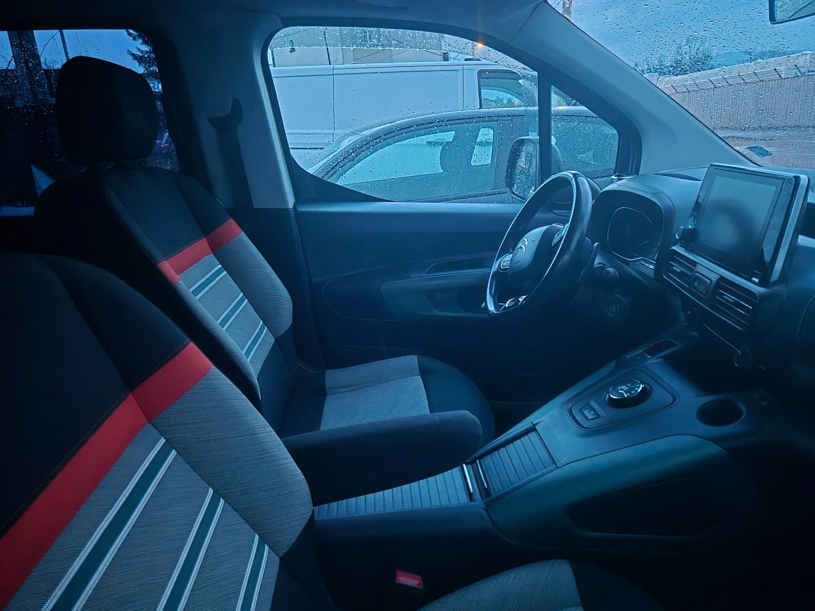 Citroen Berlingo, снимка 8 - Автомобили и джипове - 53726910