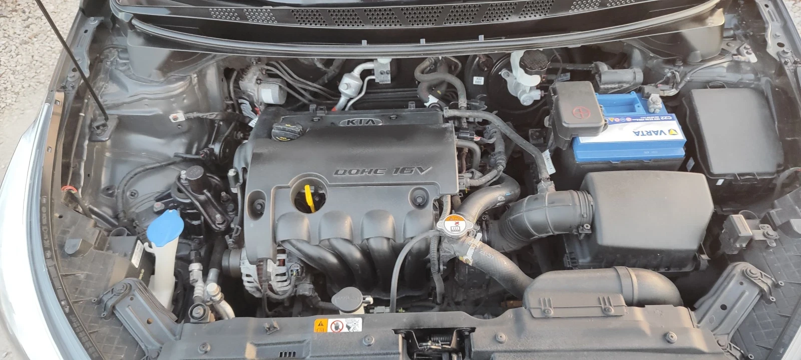 Kia Ceed 1.4I, снимка 9 - Автомобили и джипове - 53834836