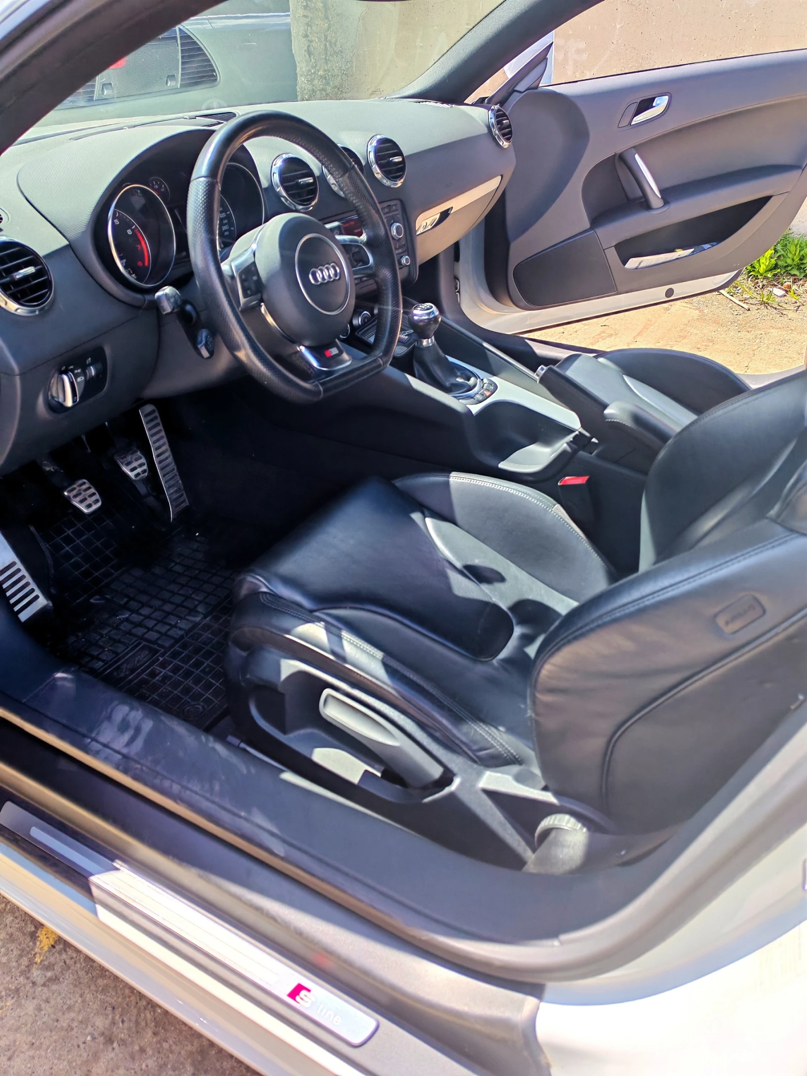 Audi Tt S line, снимка 6 - Автомобили и джипове - 54205931