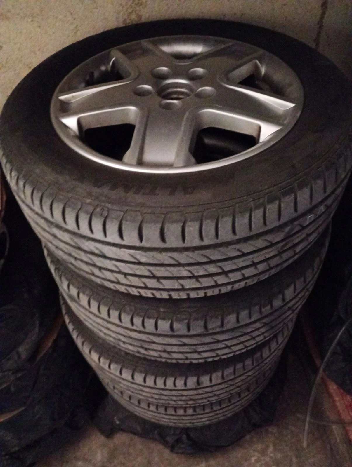 VW Sharan 4MOTION, снимка 14 - Автомобили и джипове - 54335571