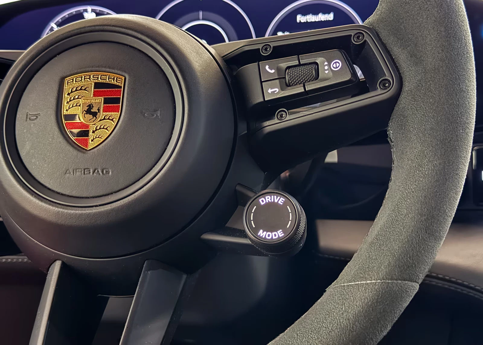 Porsche Taycan 4S/530HP/360/ACC/ALCANTAR/CHRONO/KLESS/494z, снимка 11 - Автомобили и джипове - 54967350