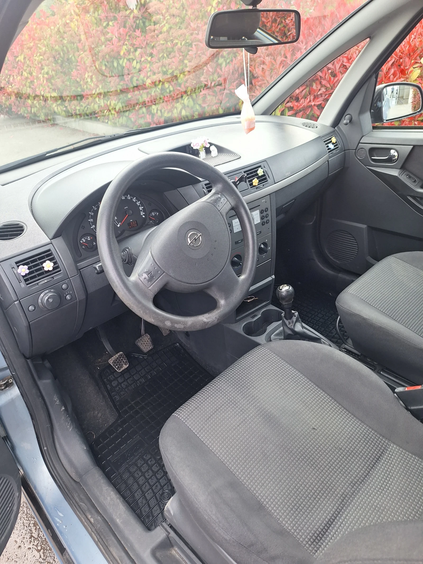 Opel Meriva, снимка 5 - Автомобили и джипове - 55128202