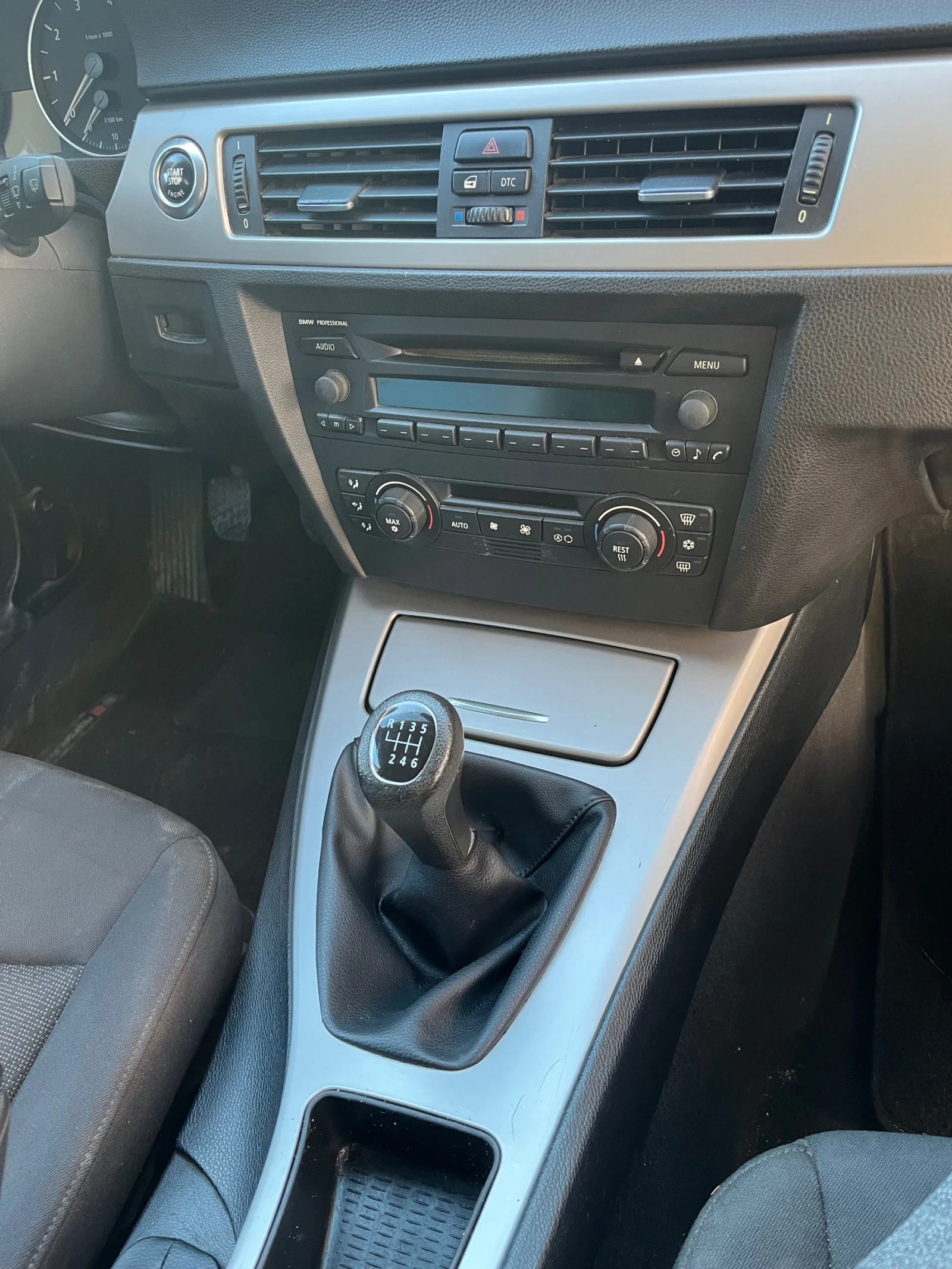 BMW 118, снимка 5 - Автомобили и джипове - 55645840