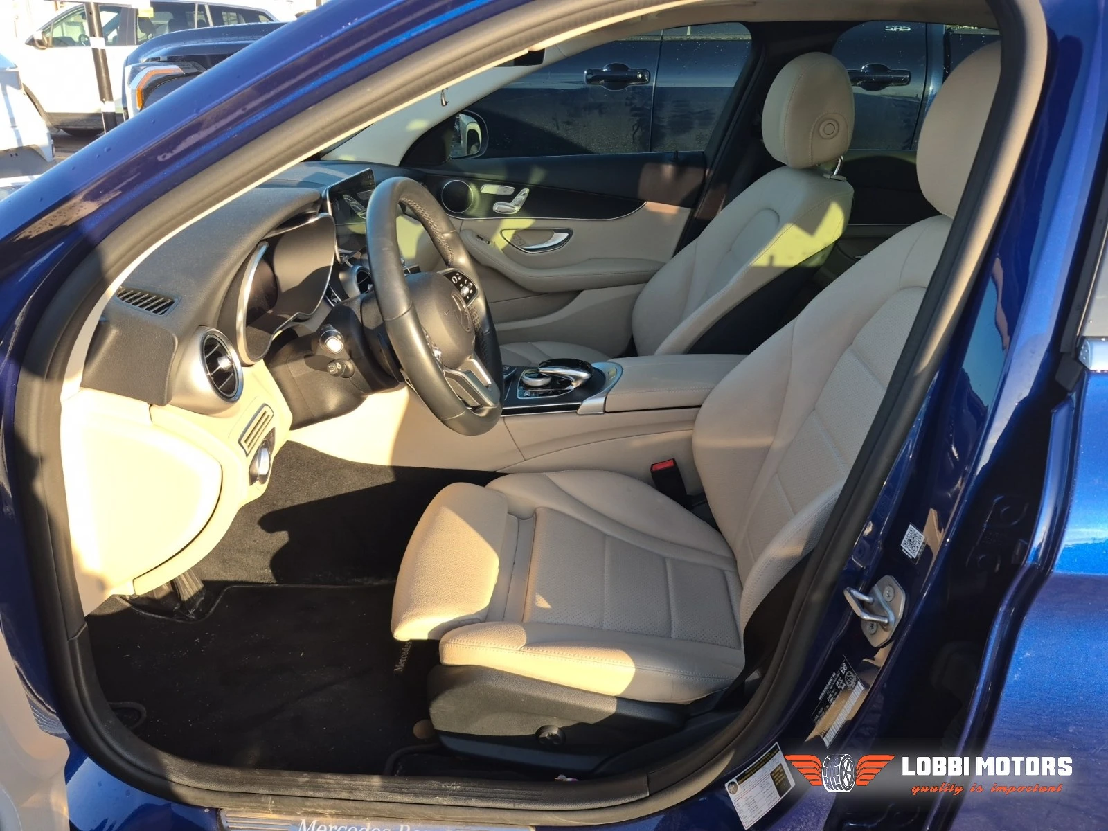 Mercedes-Benz C 300, снимка 5 - Автомобили и джипове - 56069621