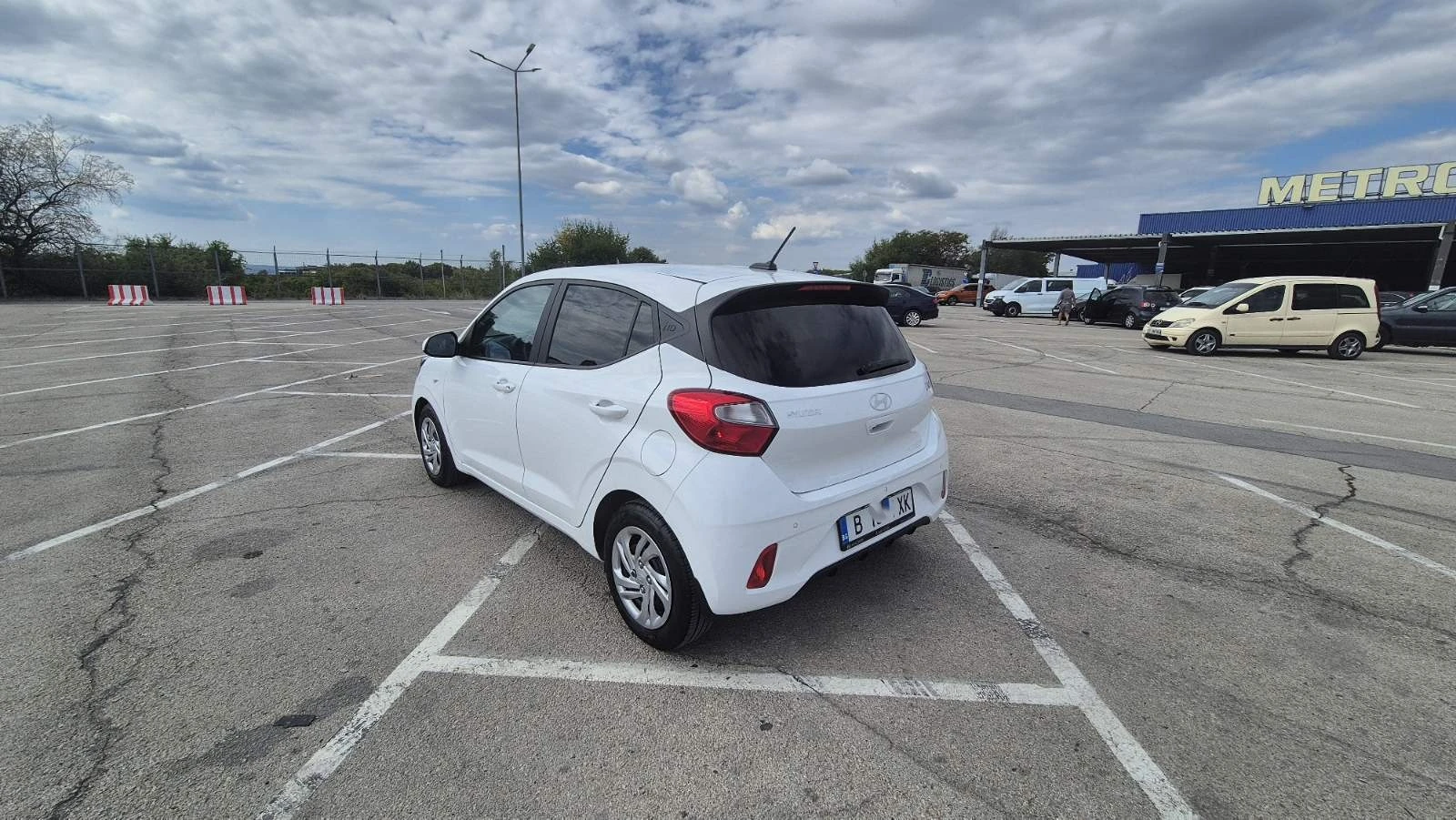 Hyundai I10 1, 2 MPI, снимка 5 - Автомобили и джипове - 56154376