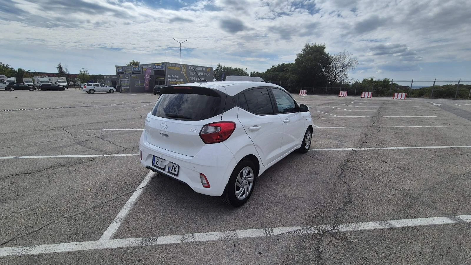 Hyundai I10 1, 2 MPI, снимка 3 - Автомобили и джипове - 56154376