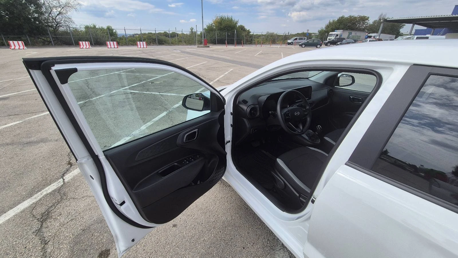 Hyundai I10 1, 2 MPI, снимка 15 - Автомобили и джипове - 56154376