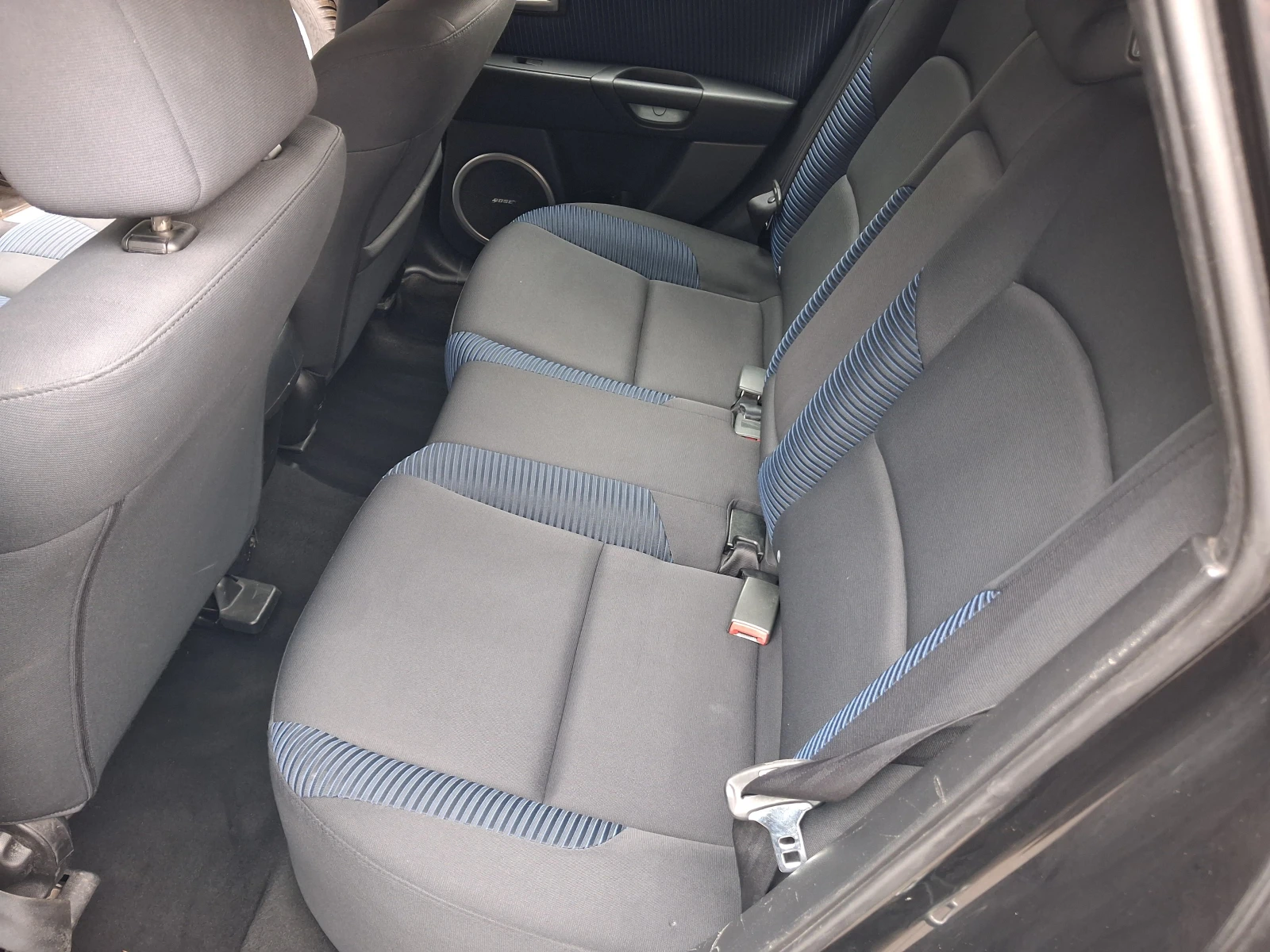 Mazda 3 2.0i* ГАЗ.ИНЖ.* РЕГИСТРИРАНА, снимка 11 - Автомобили и джипове - 56227937