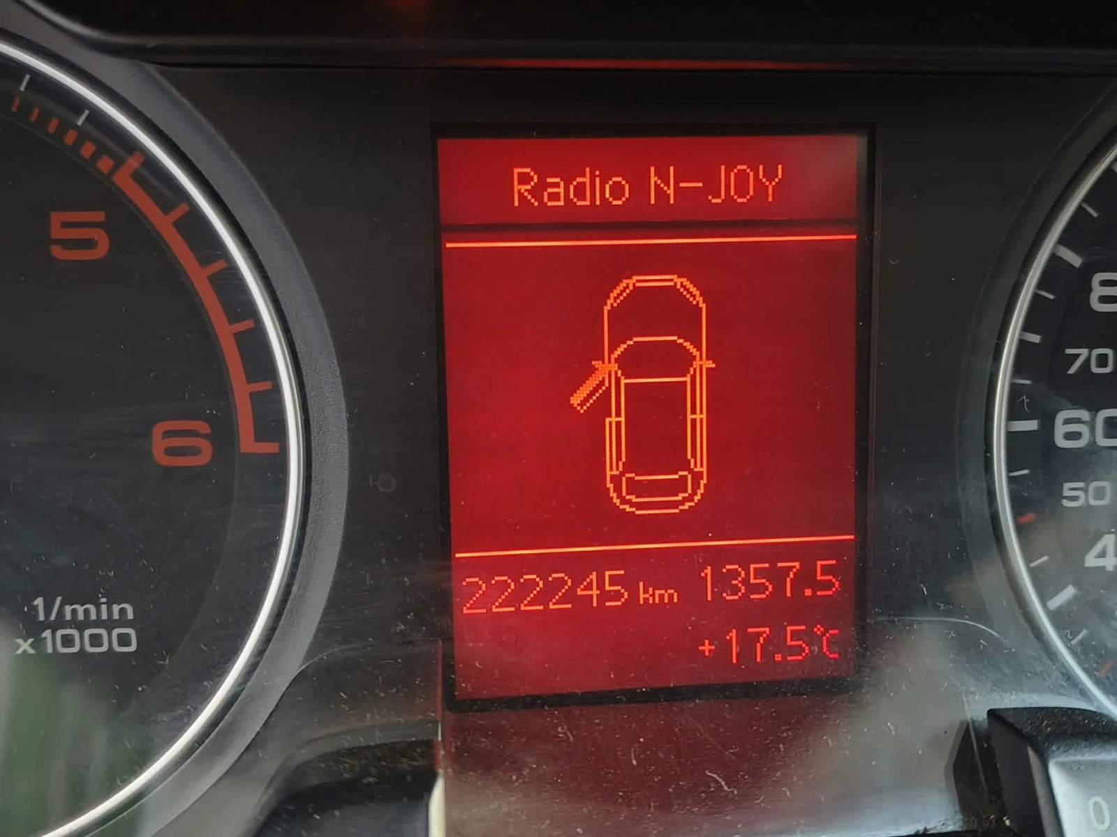Audi A4, снимка 9 - Автомобили и джипове - 56679434
