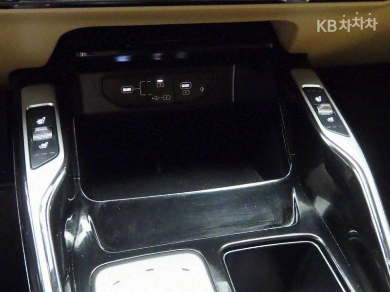 Kia Sorento MQ4 2.2 AWD Prestige ЛИЗИНГ БЕЗ ПЪРВОНАЧАЛНА ВН., снимка 11 - Автомобили и джипове - 52650498