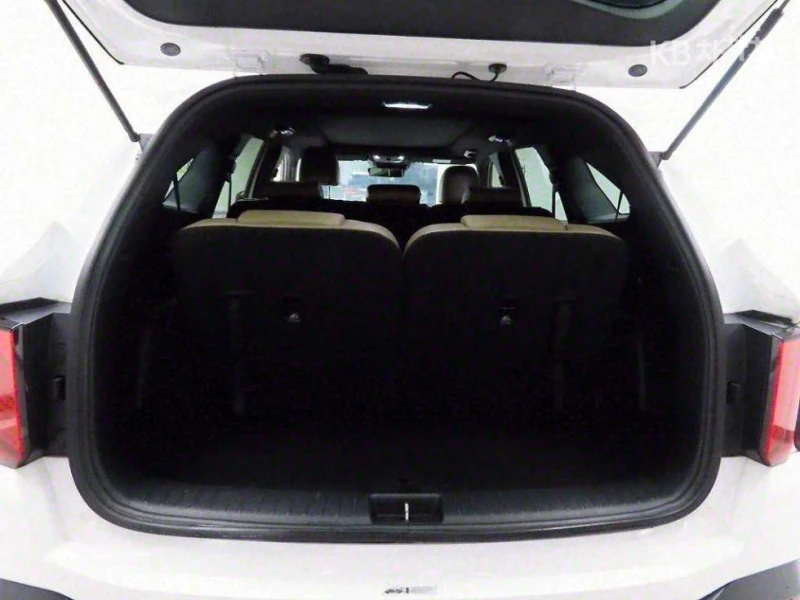 Kia Sorento MQ4 2.2 AWD Prestige ЛИЗИНГ БЕЗ ПЪРВОНАЧАЛНА ВН., снимка 5 - Автомобили и джипове - 52650498