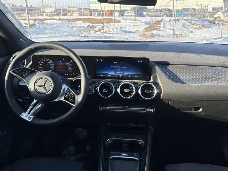 Mercedes-Benz GLA 250 CARFAX| PANORAMA| БЕЗ ЗАБЕЛЕЖКИ| , снимка 9 - Автомобили и джипове - 53354374