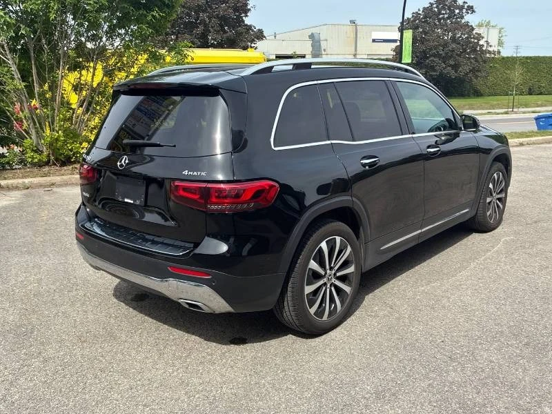 Mercedes-Benz GLB 250 * 4MATIC * PANO * 2 КЛЮЧА * 360 * ПОДГРЕВИ, снимка 4 - Автомобили и джипове - 54811963