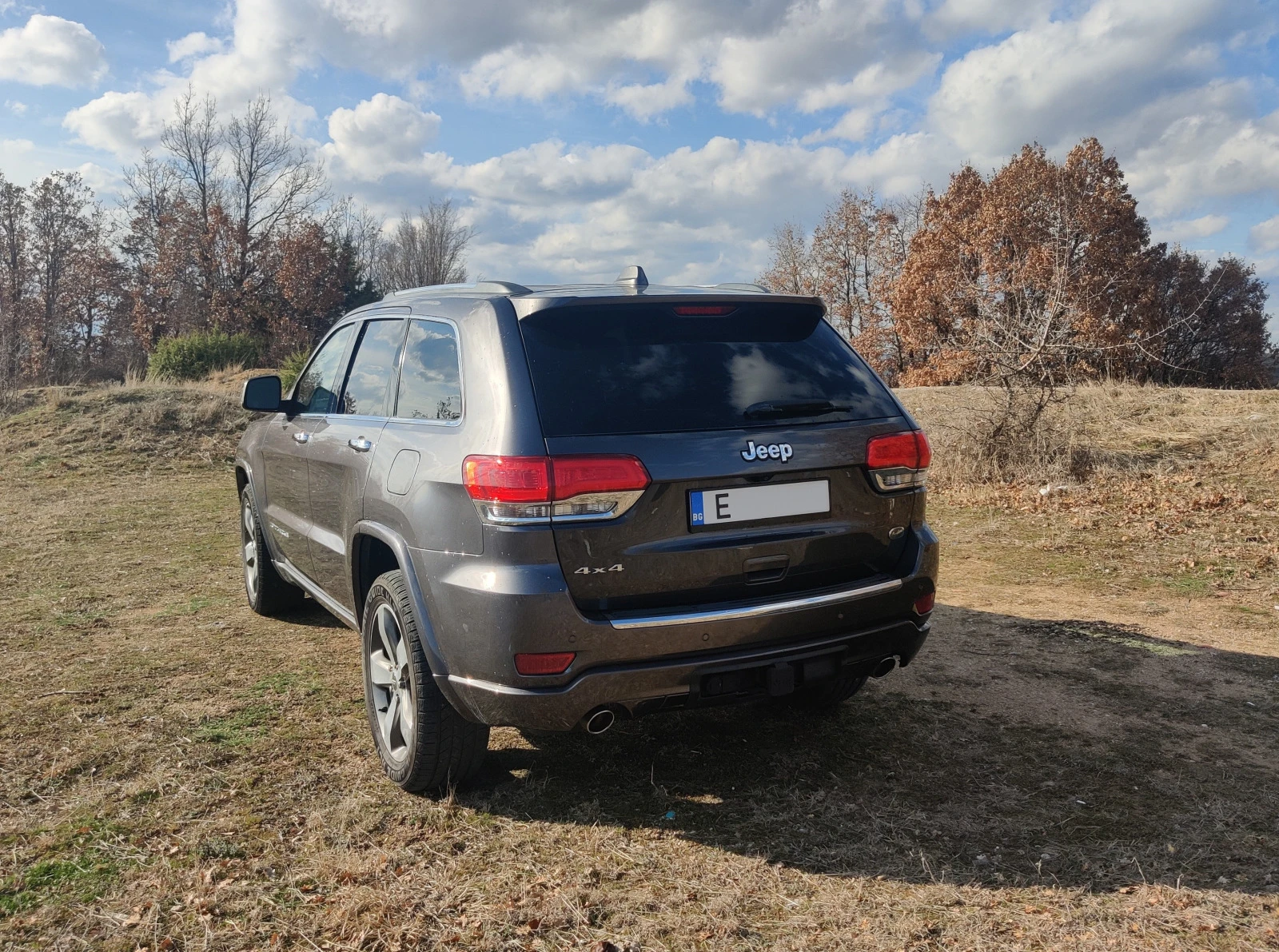 Jeep Grand cherokee Overland - изображение 5