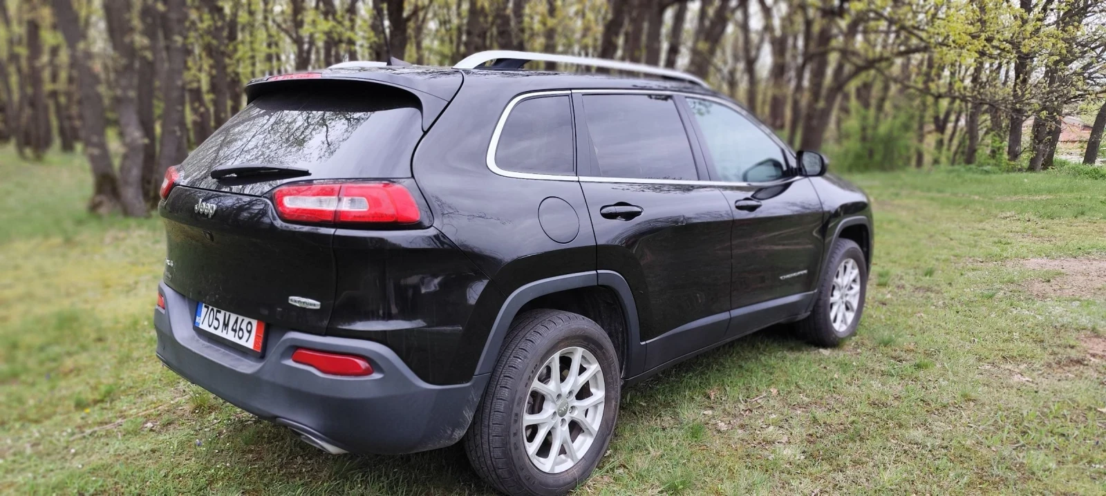 Jeep Cherokee  - изображение 3