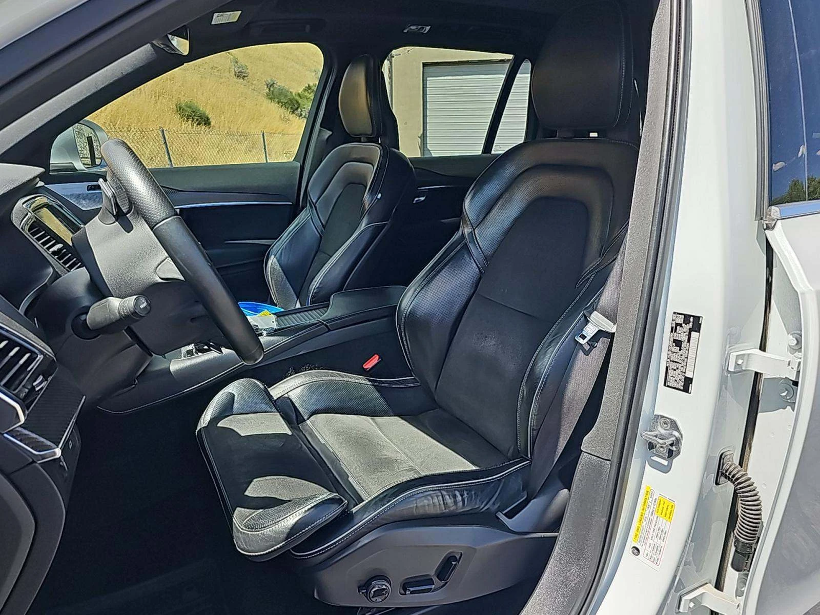 Volvo Xc90 T6 R-Design 7-Passenger / КРАЙНА ЦЕНА - изображение 6