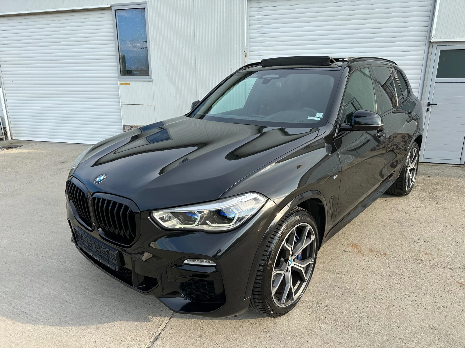 BMW X5 3.0d M SWAROWSKI* 6+ 1* LASER LIGHTS* DIGITAL KEY* | Mobile.bg   1