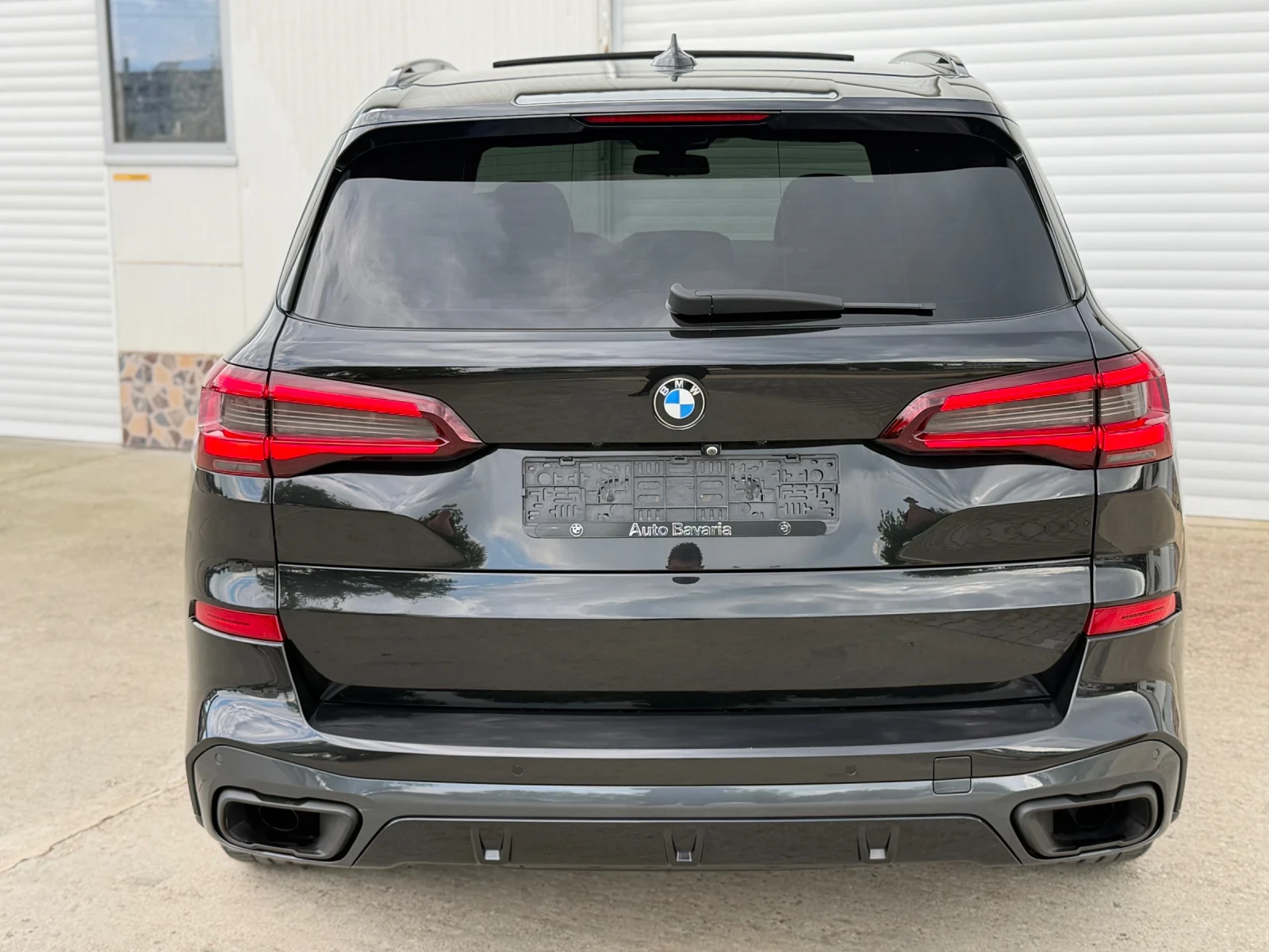 BMW X5 3.0d M SWAROWSKI* 6+ 1* LASER LIGHTS* DIGITAL KEY*, снимка 14 - Автомобили и джипове - 53360485