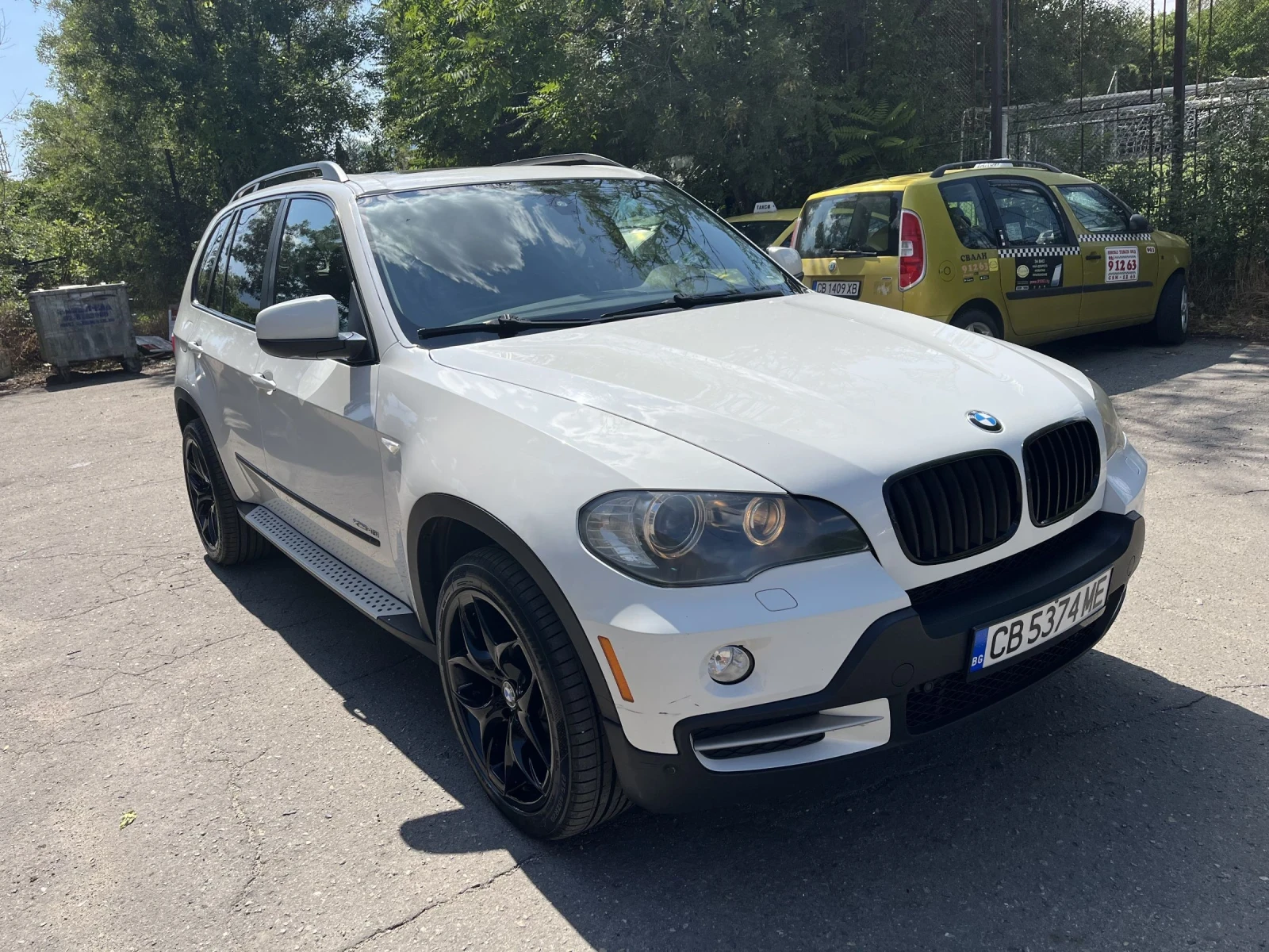 BMW X5 4.8i - изображение 3