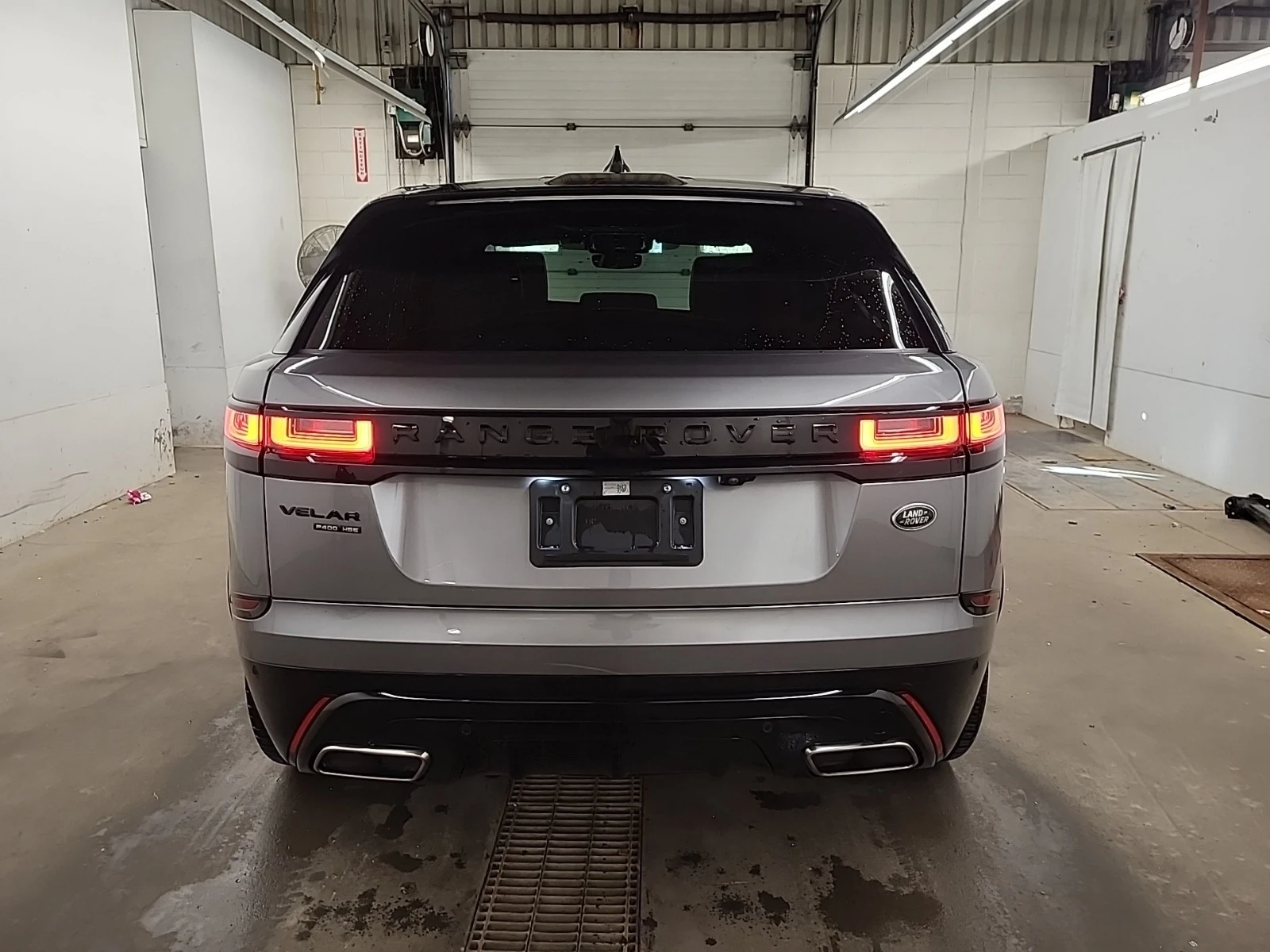 Land Rover Range Rover Velar R-DYNAMIC HSE * * CARFAX * * АВТО КРЕДИТ * *  - изображение 5