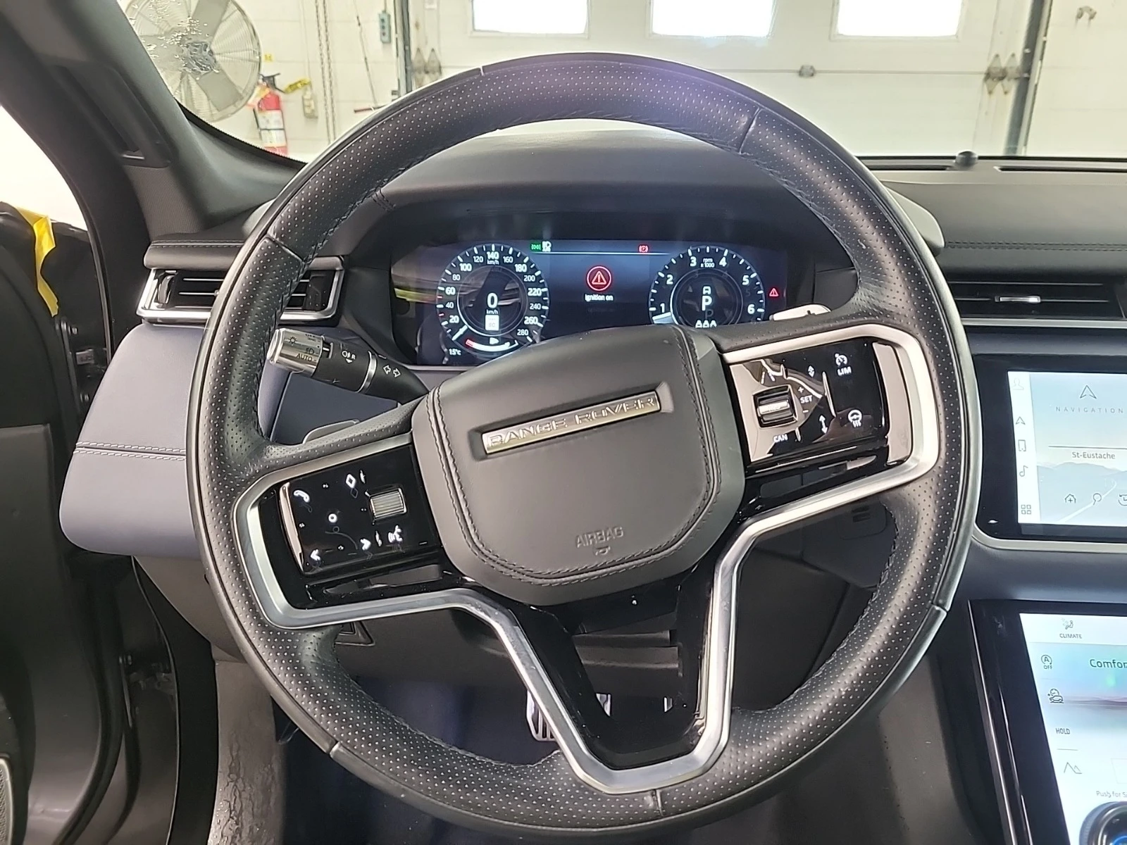 Land Rover Range Rover Velar R-DYNAMIC HSE * * CARFAX * * АВТО КРЕДИТ * *  - изображение 10