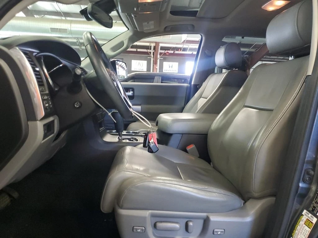 Toyota Sequoia * LIMITED * CARFAX *  | Mobile.bg � ����������� 7