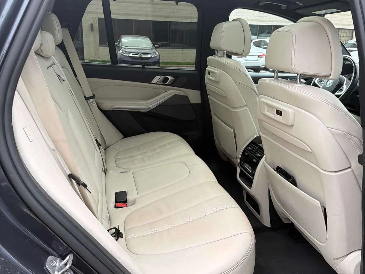 BMW X5 xDrive40i M SPORT/ПАНОРАМА/360/АВТОФИНАНСИРАНЕ, снимка 9 - Автомобили и джипове - 54718837