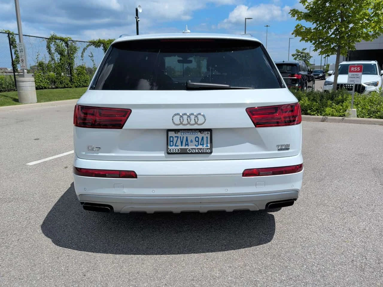 Audi Q7 TECHNIK * ДИСТРОНИК* 360 КАМЕРА* ОБДУХВАНЕ* ПАНОРА, снимка 5 - Автомобили и джипове - 54875687