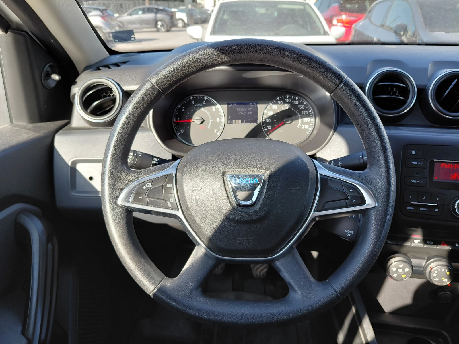 Dacia Duster 1.5 dCi/115к.с/4x4/Essential, снимка 9 - Автомобили и джипове - 55999373