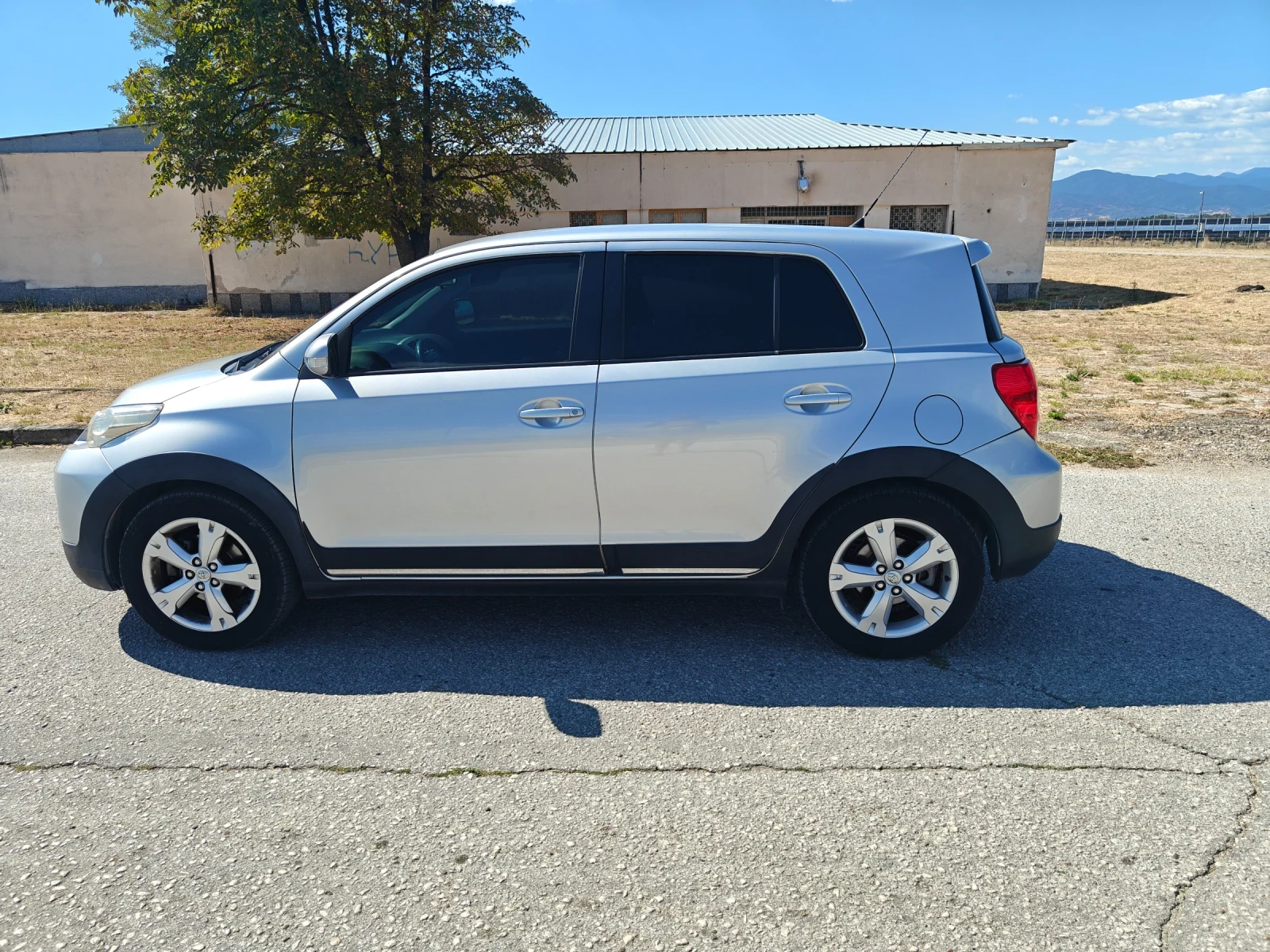 Toyota Urban Cruiser, снимка 3 - Автомобили и джипове - 56132310