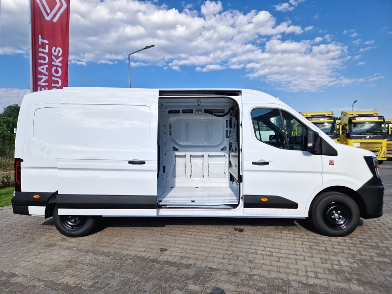 Renault Master RED EDITION L3H2| ТОП ОФЕРТА| ЧИСТО НОВ, снимка 8 - Бусове и автобуси - 50952143