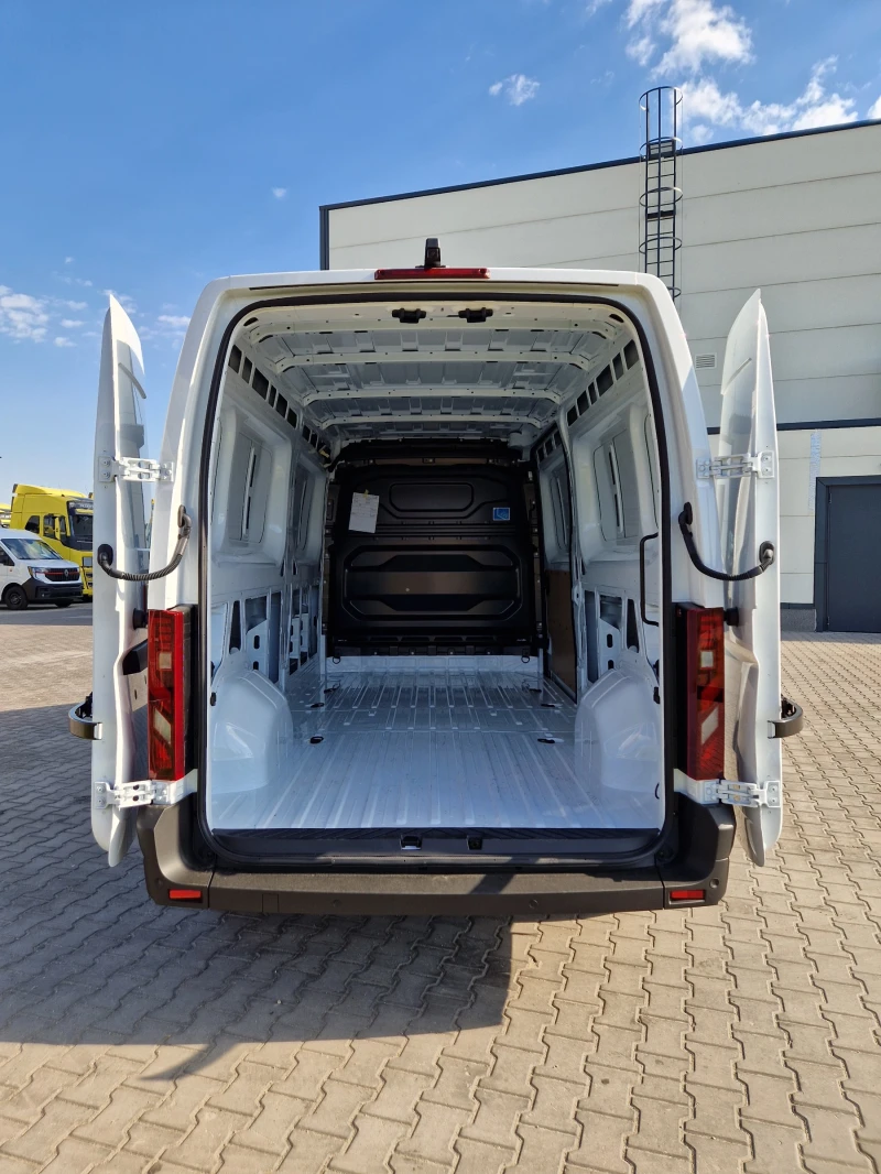 Renault Master RED EDITION L3H2| ТОП ОФЕРТА| ЧИСТО НОВ, снимка 7 - Бусове и автобуси - 50952143