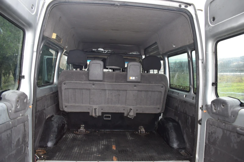 Ford Transit 2.4T330, снимка 6 - Бусове и автобуси - 53257544