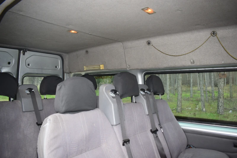 Ford Transit 2.4T330, снимка 8 - Бусове и автобуси - 53257544