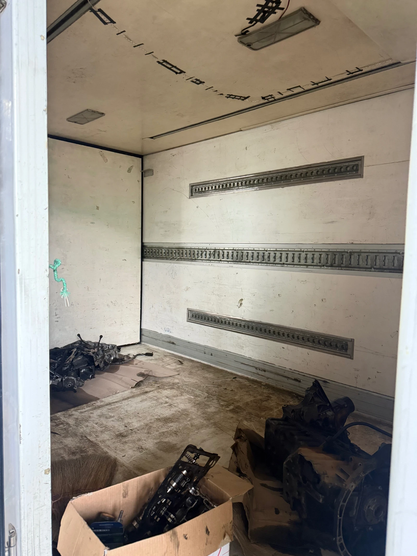 Mercedes-Benz Sprinter, снимка 12 - Бусове и автобуси - 54128481