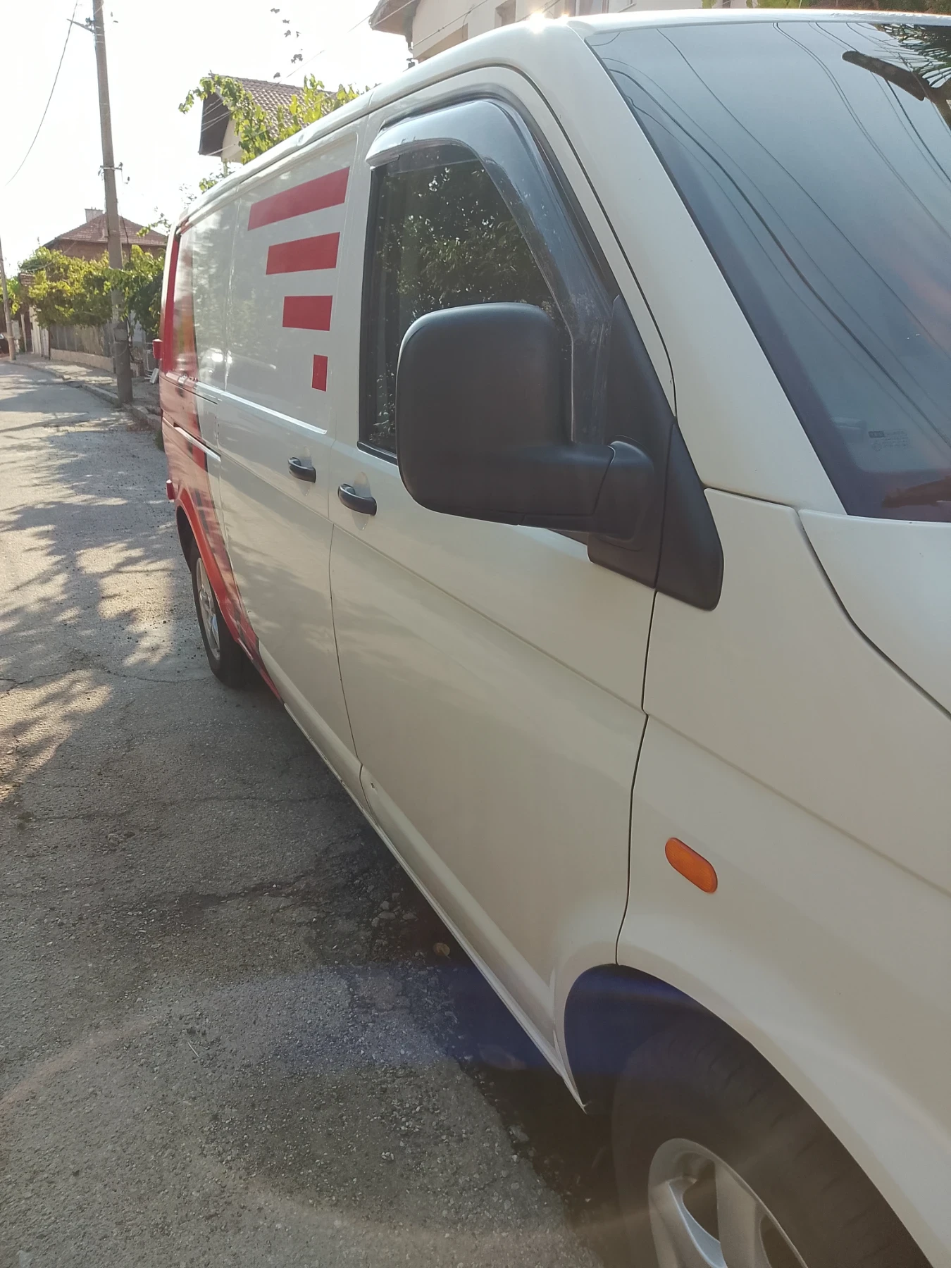 VW Transporter, снимка 2 - Бусове и автобуси - 56208518