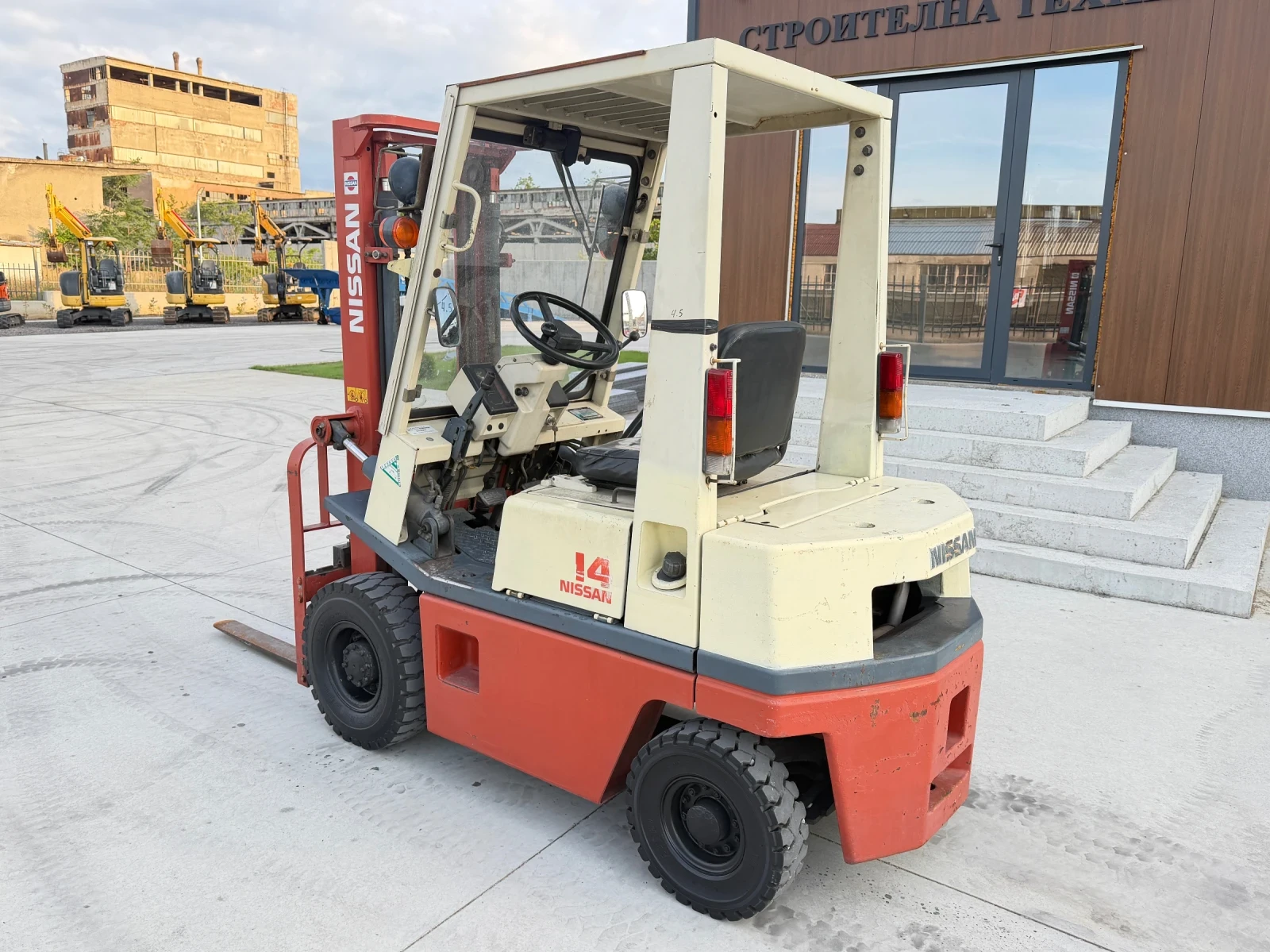 ������� Nissan �������� / ����� ������ | Mobile.bg � ����������� 3