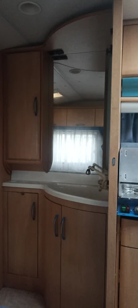 Каравана Hobby De lux, снимка 6